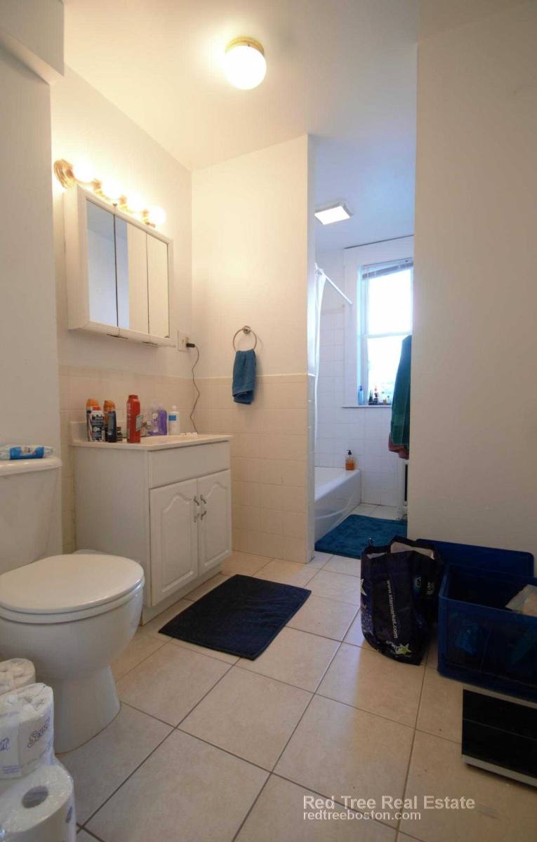 Apartment for rent at 31 Forest Hills St, Jamaica Plain, MA 02130