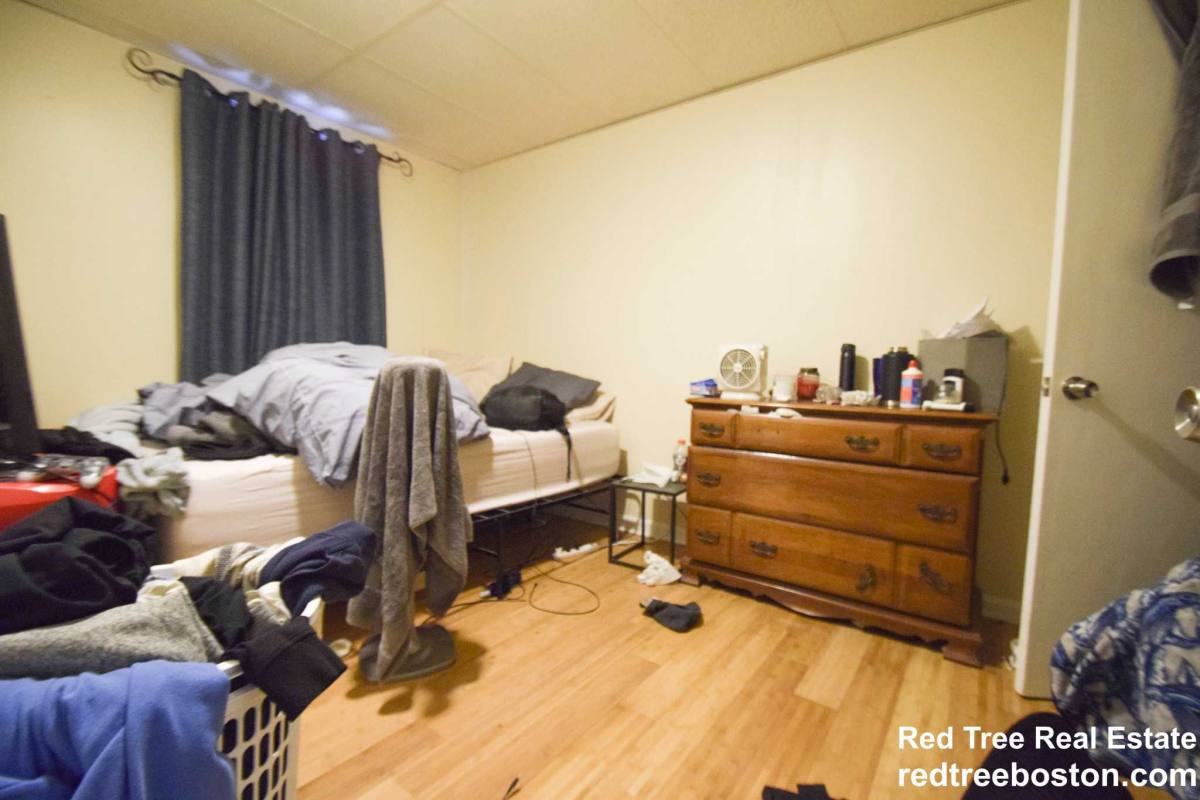 Apartment for rent at 223 Maverick St, East Boston, MA 02128