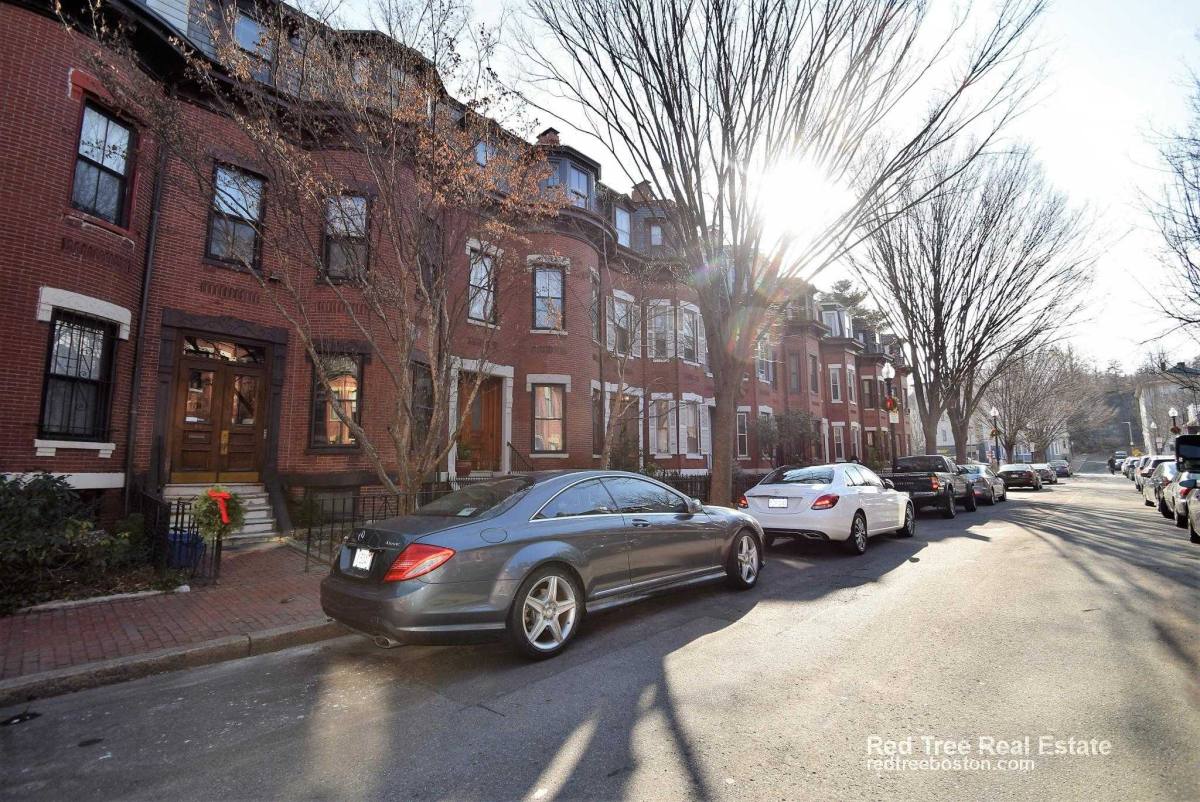 Apartment for rent at 39 Worthington St, Roxbury Crossing, MA 02120