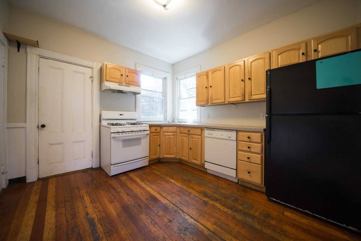 Apartment for rent at 458 Centre St, Jamaica Plain, MA 02130