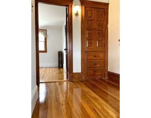 Apartment for rent at 118 Sumner Rd, Brookline, MA 02445
