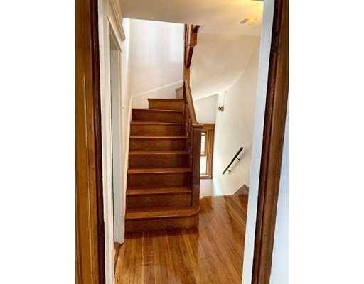 Apartment for rent at 118 Sumner Rd, Brookline, MA 02445