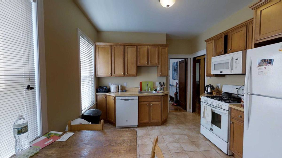Apartment for rent at 233 Holland St, Somerville, MA 02144