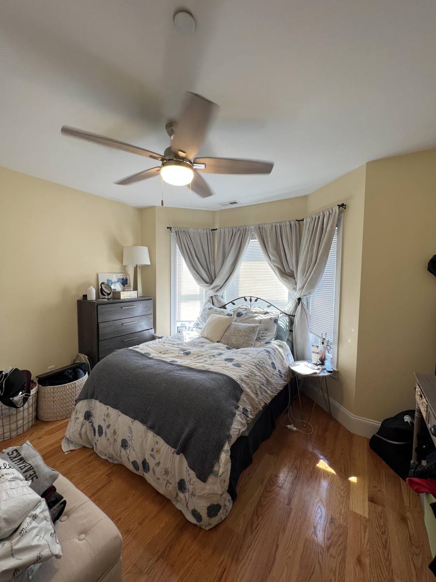 Apartment for rent at 126 Holland St, Somerville, MA 02144