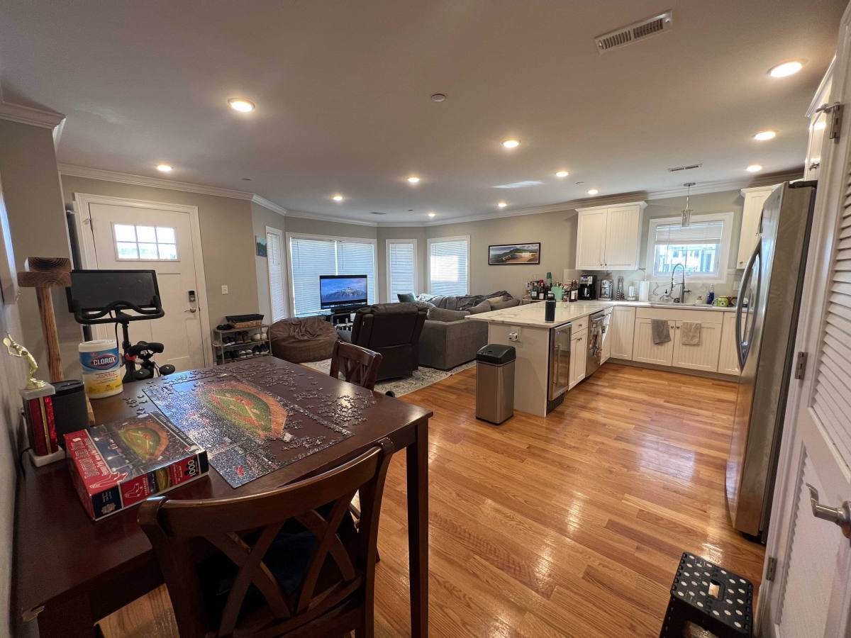 Apartment for rent at 126 Holland St, Somerville, MA 02144