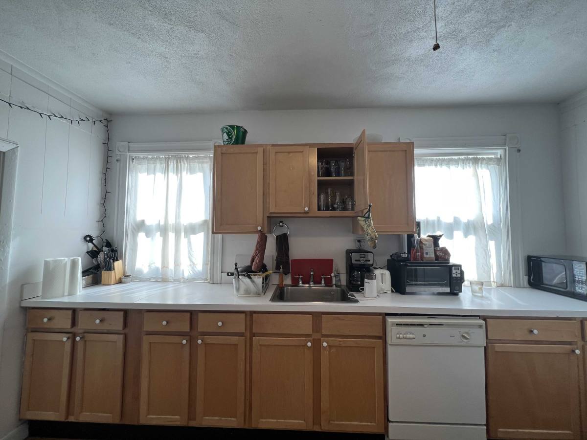 Apartment for rent at 376 Highland Ave, Somerville, MA 02144