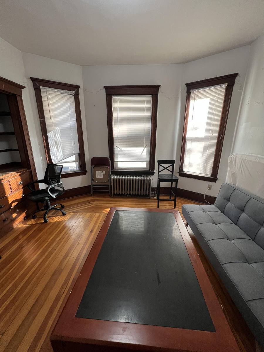 Apartment for rent at 233 Holland St, Somerville, MA 02144