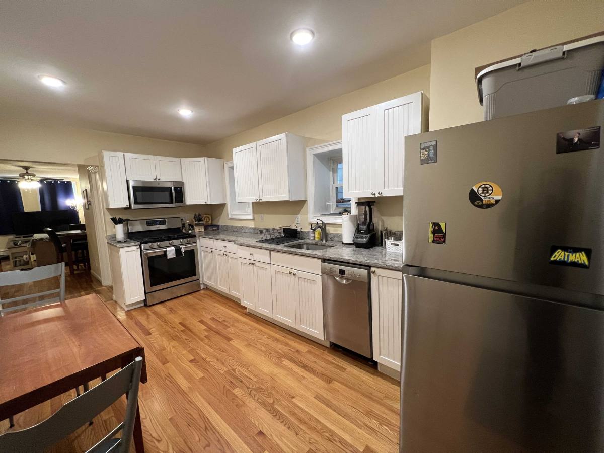 Apartment for rent at 51 Cross St, Somerville, MA 02145