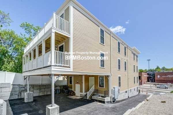 Apartment for rent at 2602 Washington St, Roxbury, MA 02119