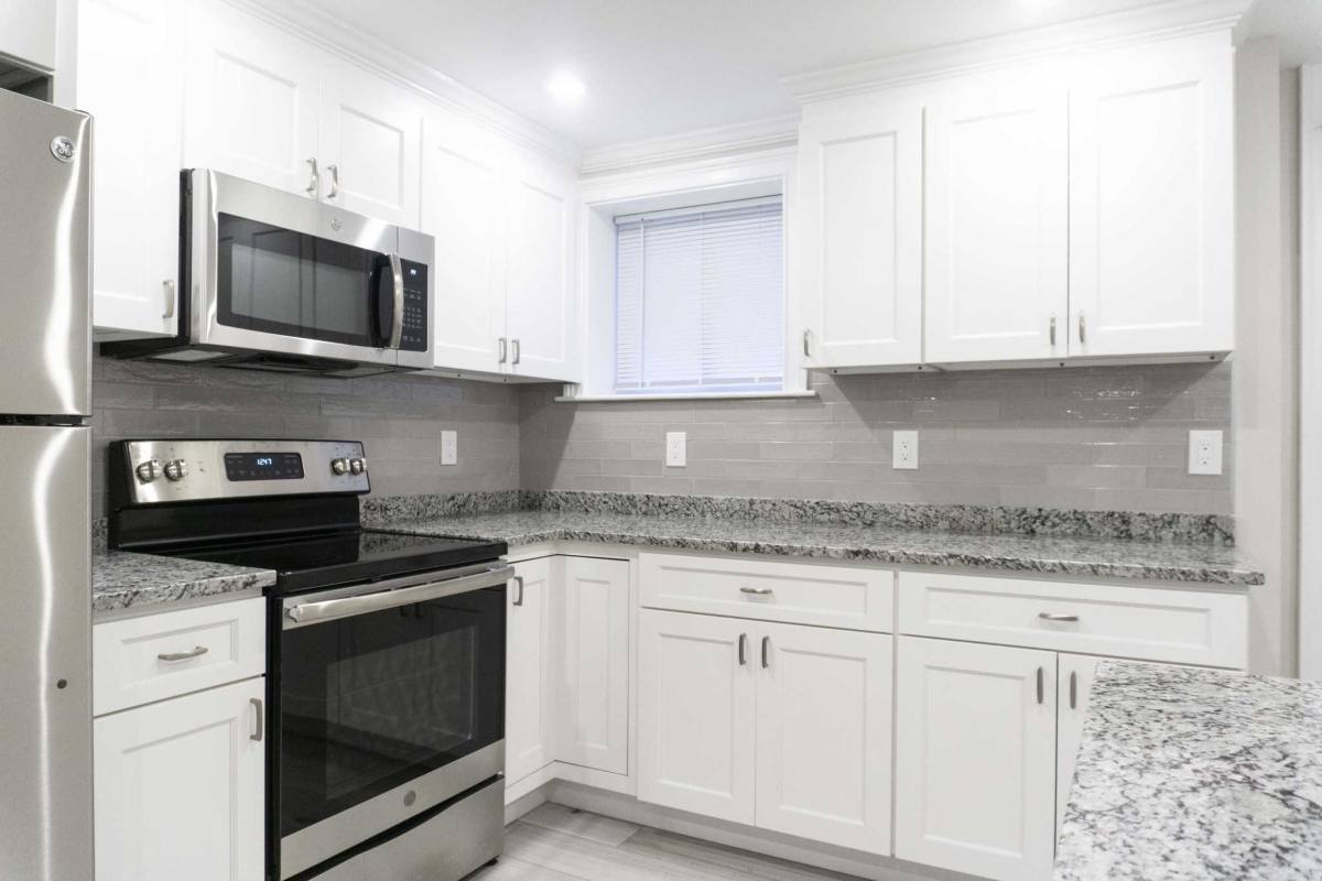 Apartment for rent at 2027 Commonwealth Ave, Brighton, MA 02135