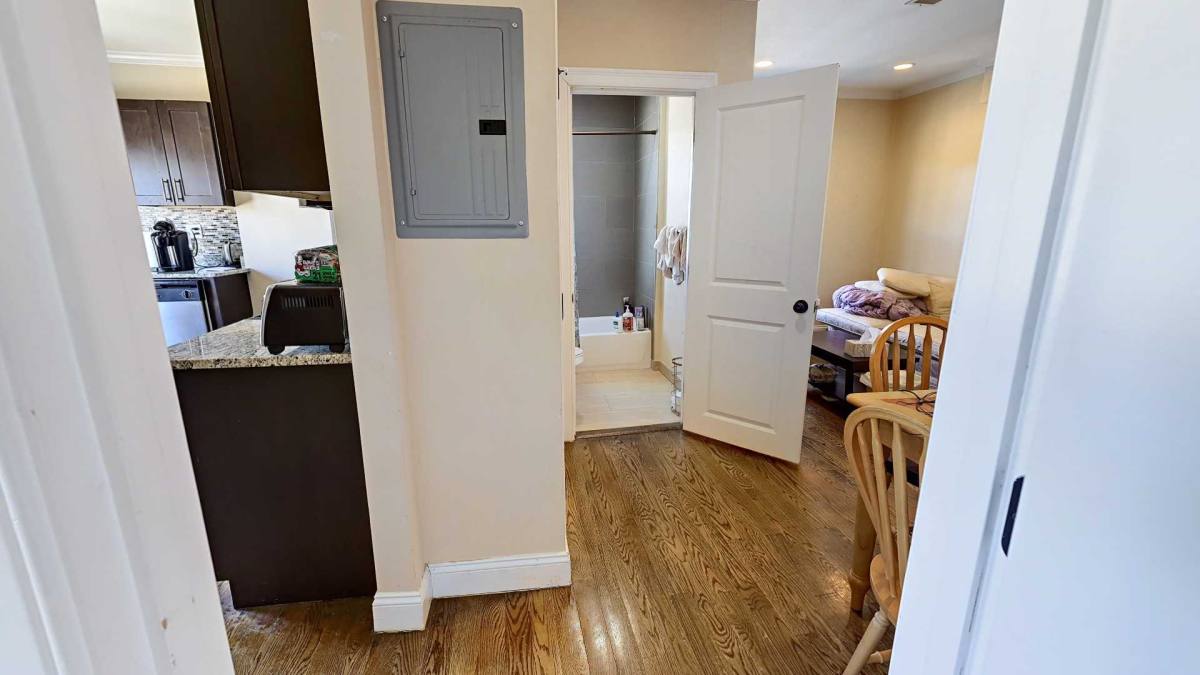 Apartment for rent at 2981 Washington St, Roxbury, MA 02119