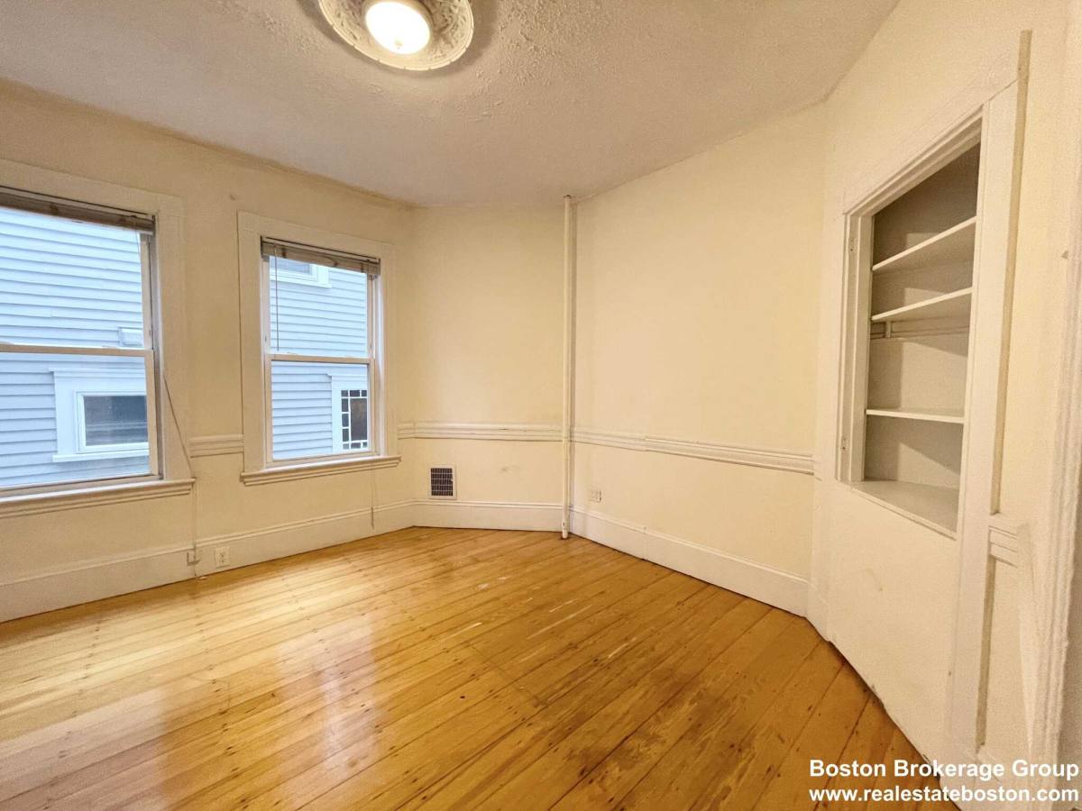 Apartment for rent at 27 Sachem St, Roxbury Crossing, MA 02120