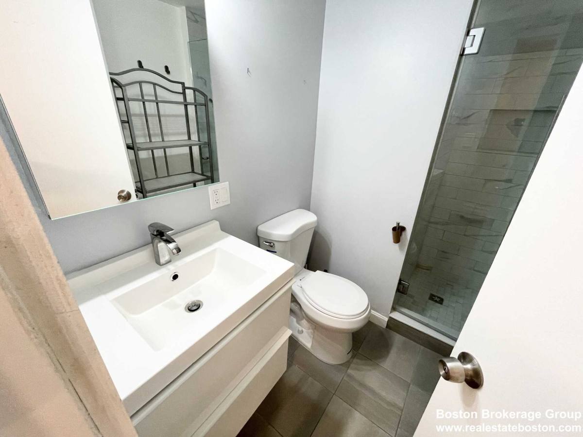 Apartment for rent at 49 Hemenway St, Boston, MA 02115