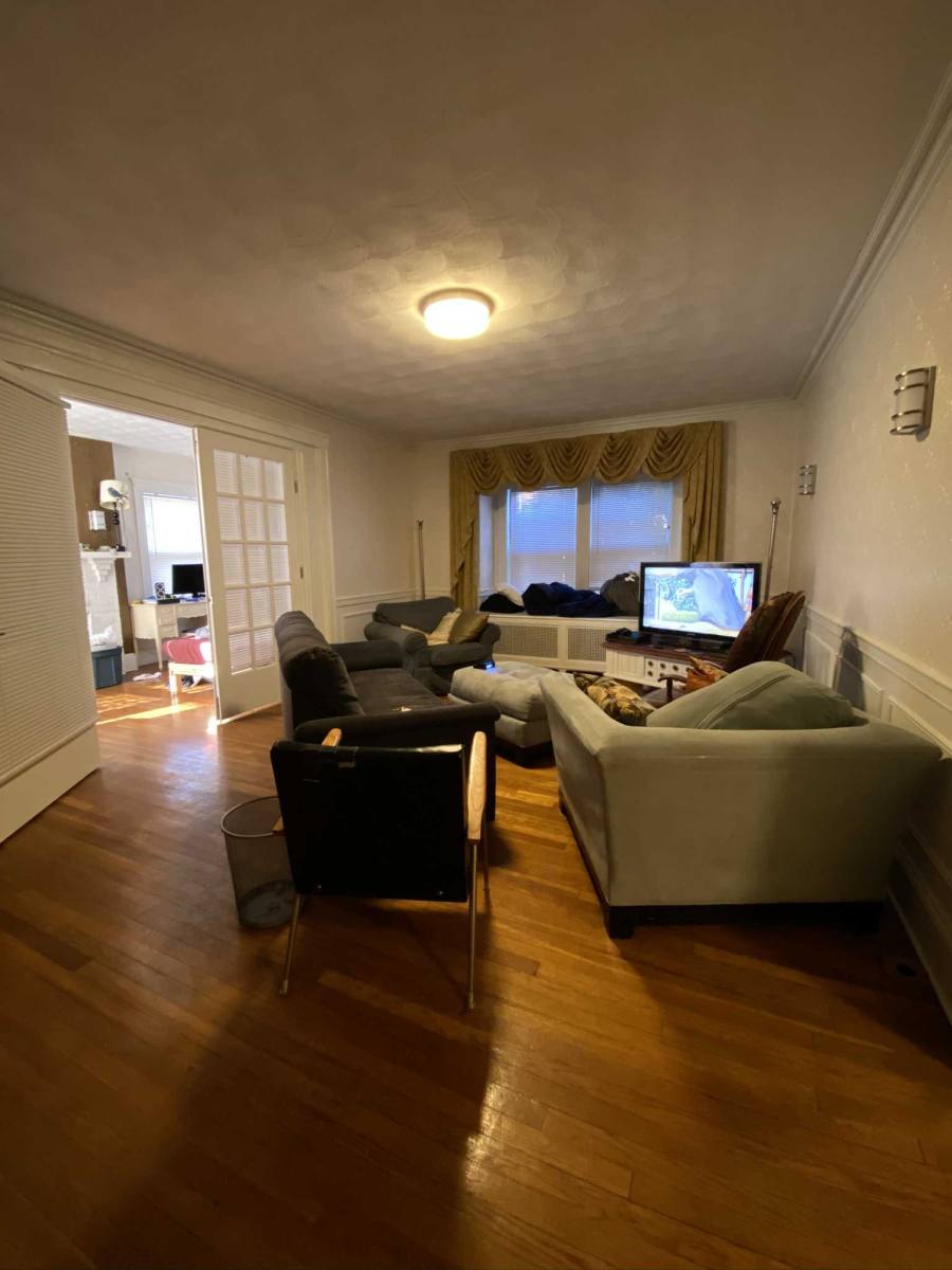 Apartment for rent at 210 Commonwealth Ave, Chestnut Hill, MA 02467