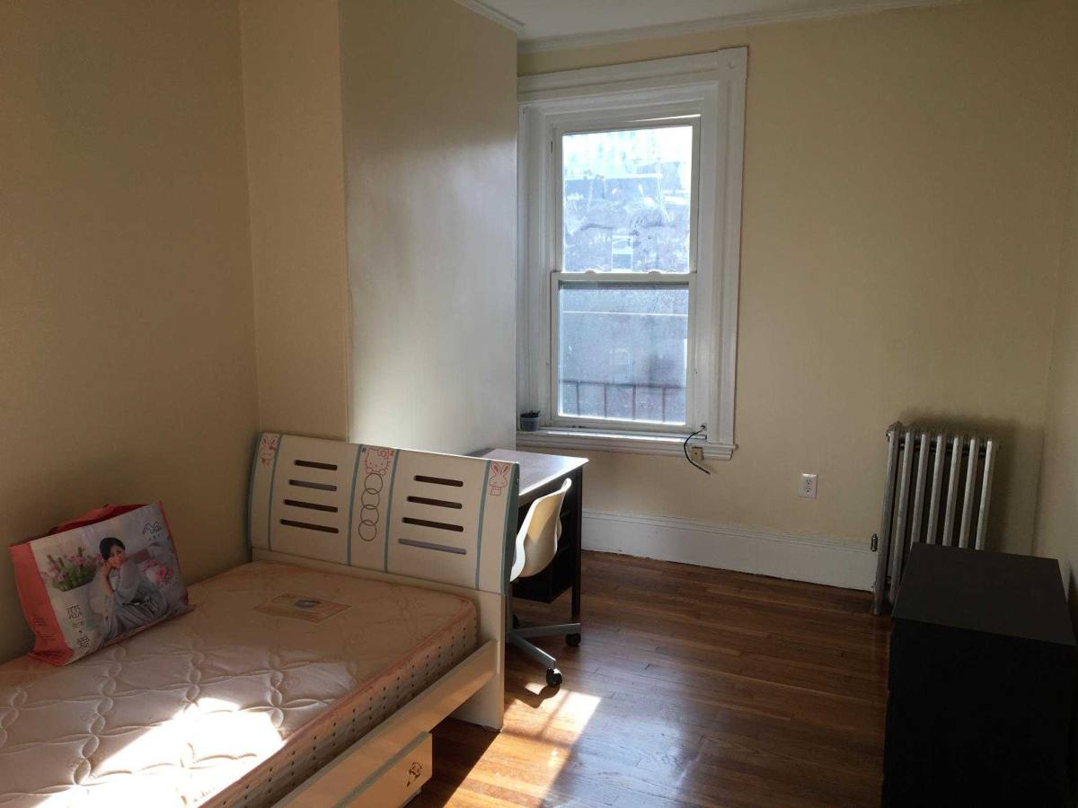 Apartment for rent at 16 Symphony Rd, Boston, MA 02115