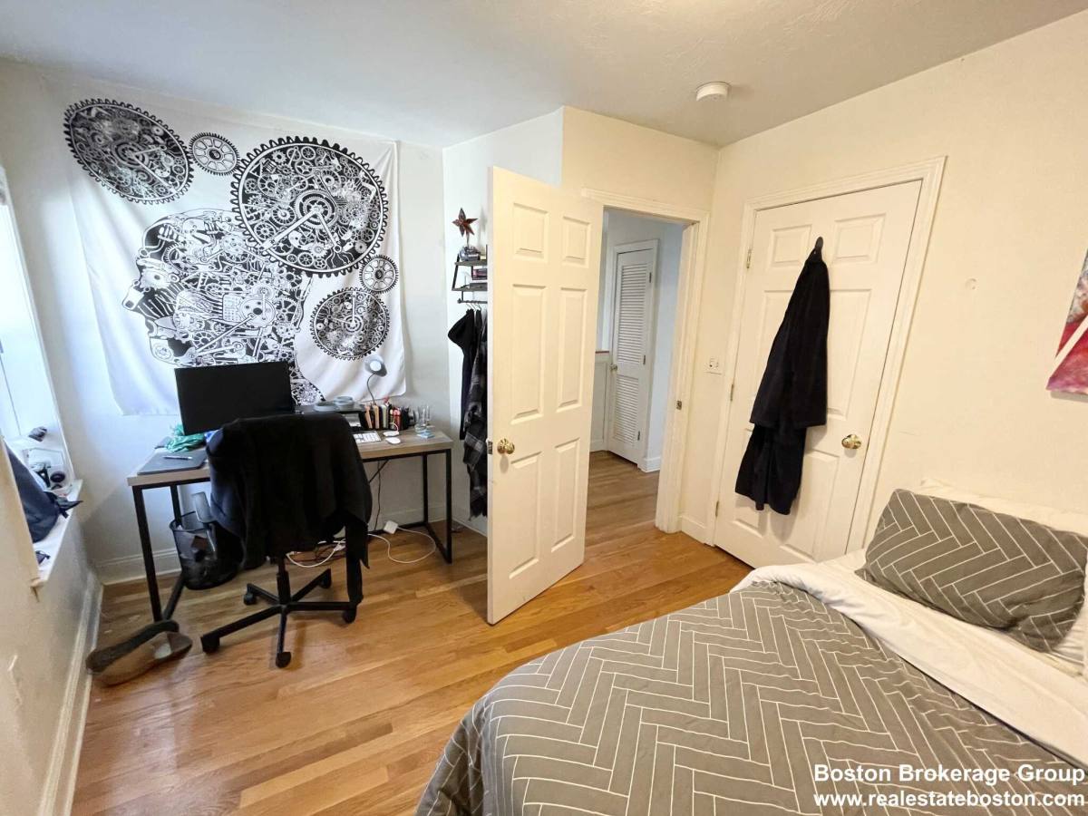 Apartment for rent at 157 Marcella St, Roxbury, MA 02119