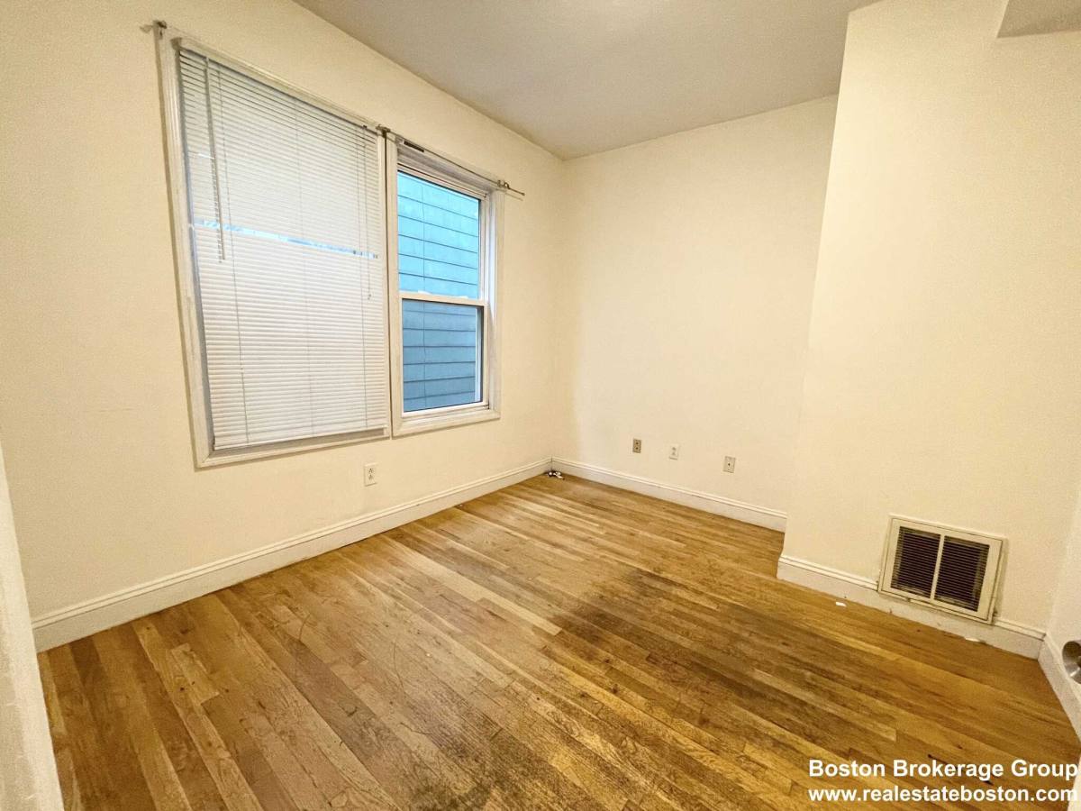 Apartment for rent at 733-1 Parker St, Roxbury Crossing, MA 02120