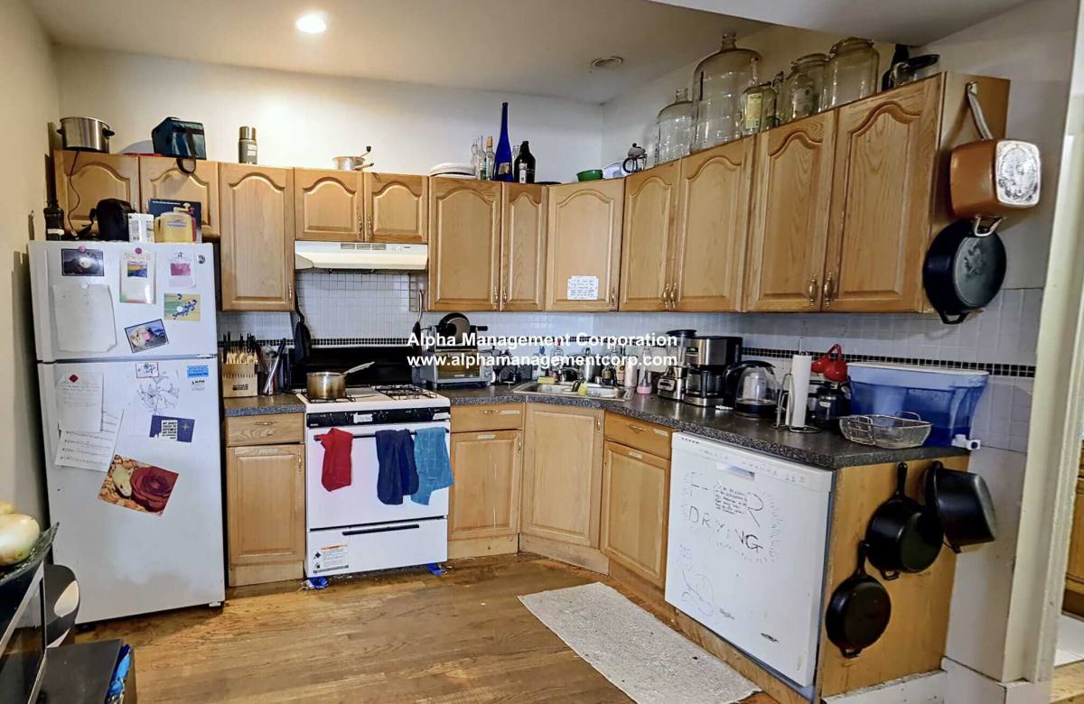 Apartment for rent at 131 Brook St, Brookline, MA 02445