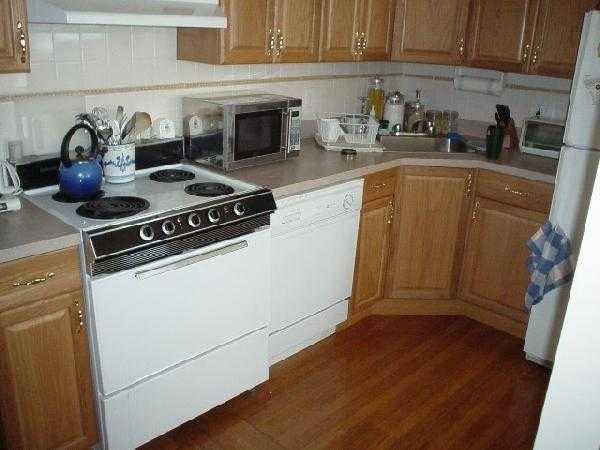 Apartment for rent at 31 Gibbs St, Brookline, MA 02446