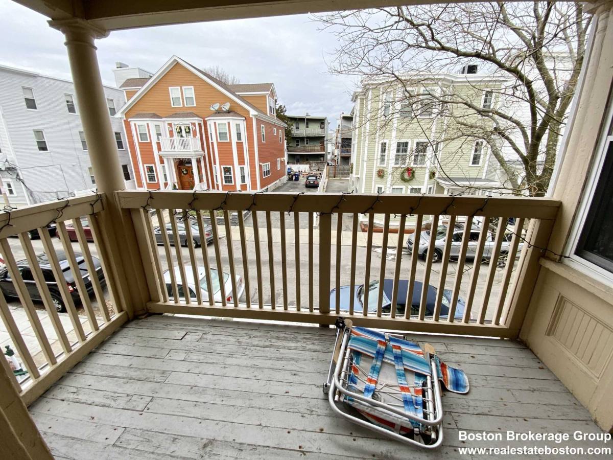 Apartment for rent at 21 Romsey St, Dorchester, MA 02125