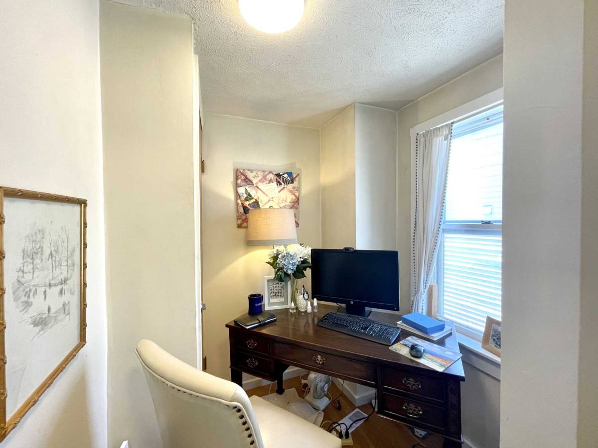 Apartment for rent at 535 E St, Boston, MA 02210