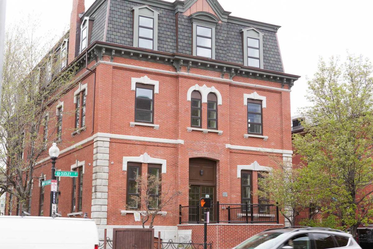 Apartment for rent at 419 Dudley St, Roxbury, MA 02119