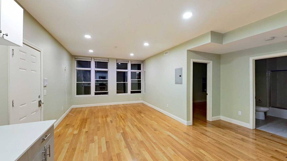 Apartment for rent at 309 Dudley St, Roxbury, MA 02119