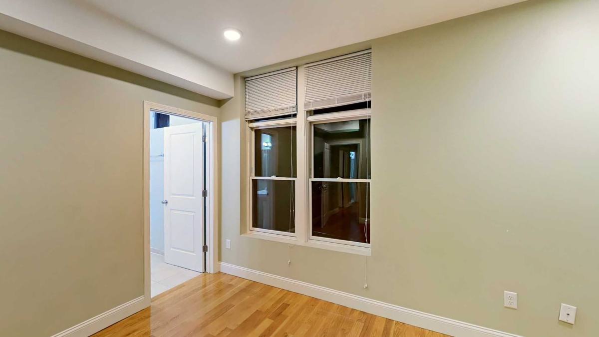 Apartment for rent at 309 Dudley St, Roxbury, MA 02119