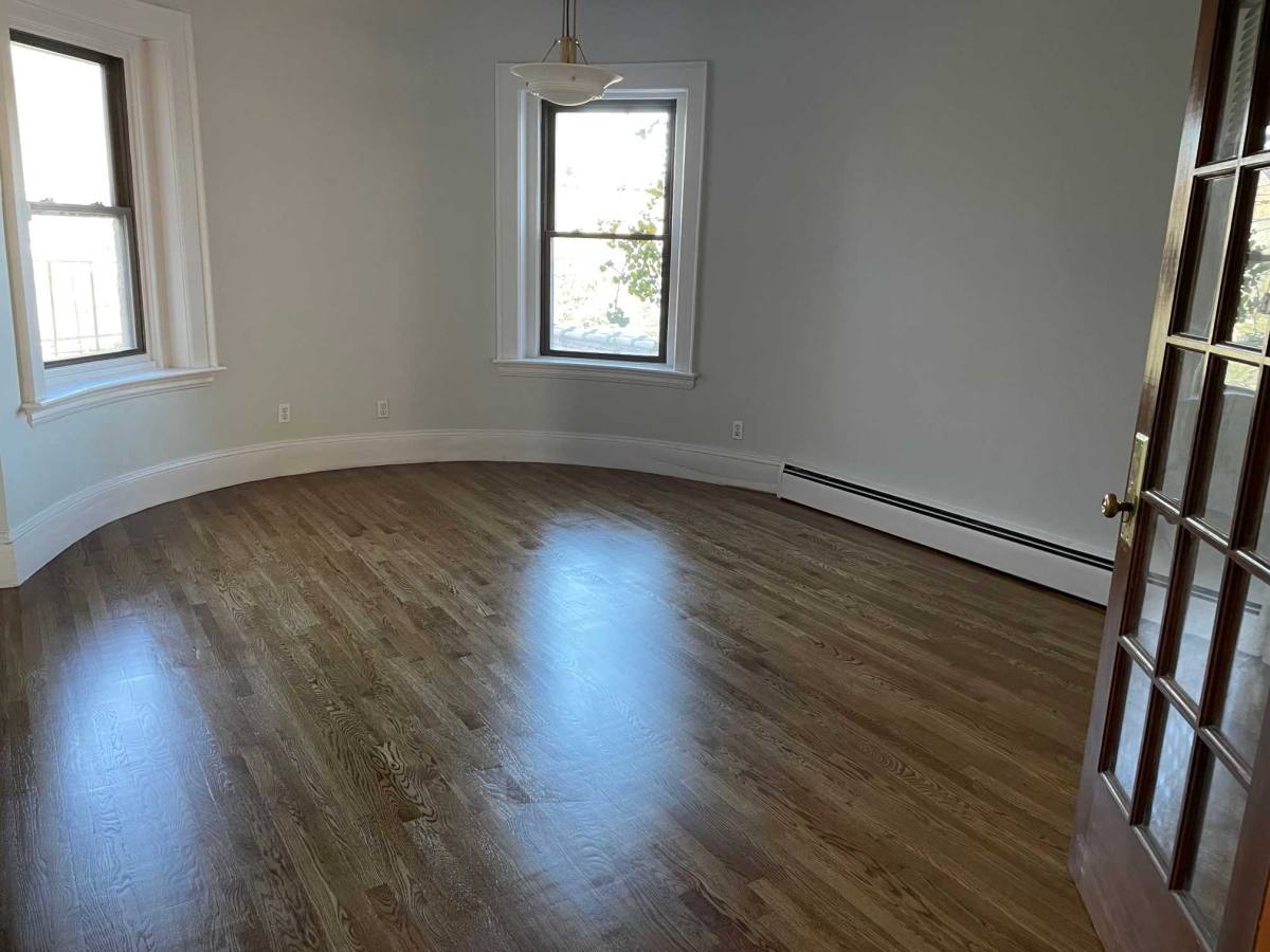 Apartment for rent at 1738 Beacon St, Brookline, MA 02445