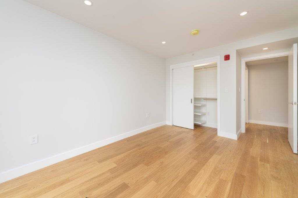 Apartment for rent at 32 Fleet St, Boston, MA 02109