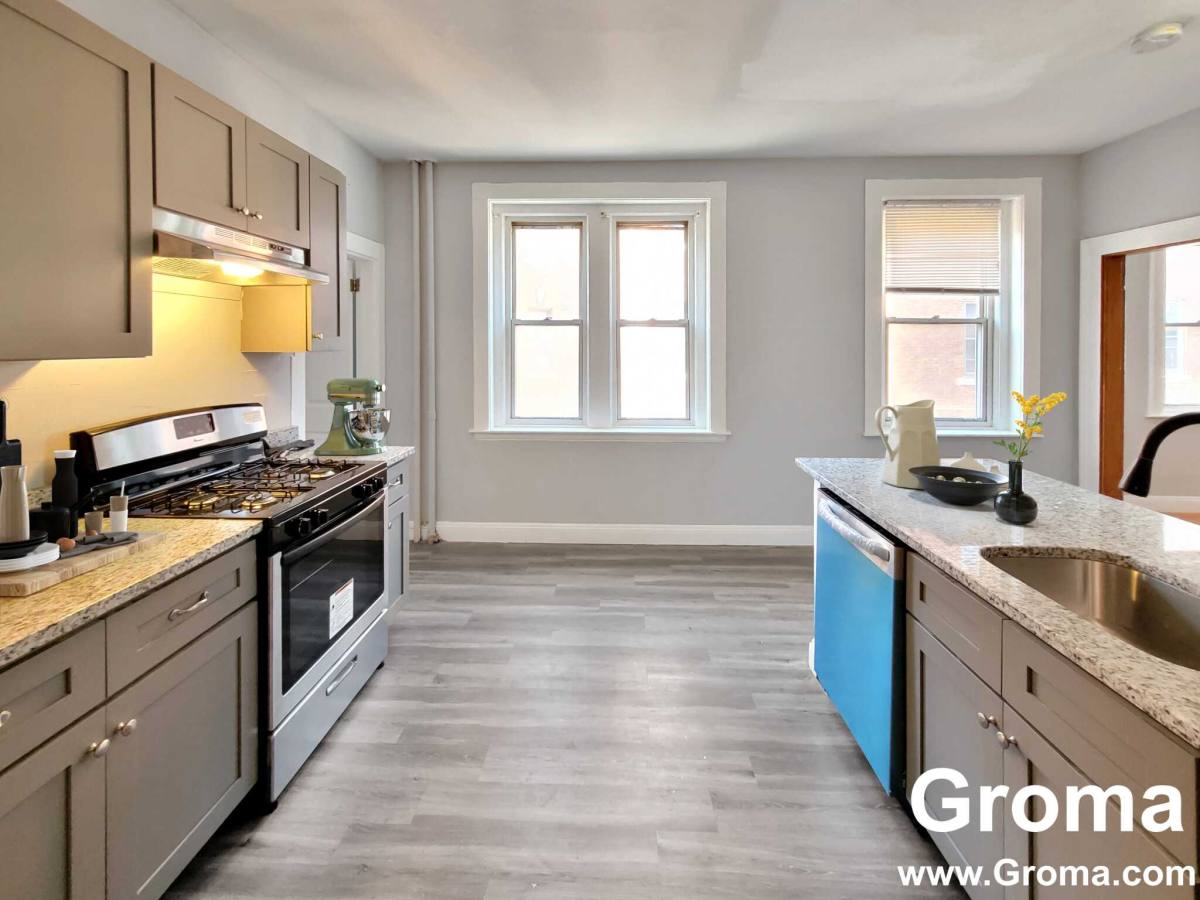 Apartment for rent at 53 Mount Pleasant Ave, Roxbury, MA 02119