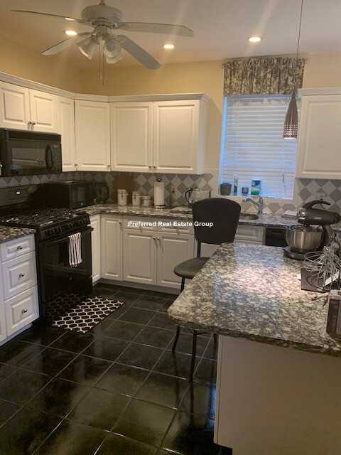 Apartment for rent at 30 Paisley Park, Dorchester Center, MA 02124