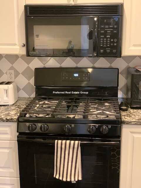 Apartment for rent at 30 Paisley Park, Dorchester Center, MA 02124