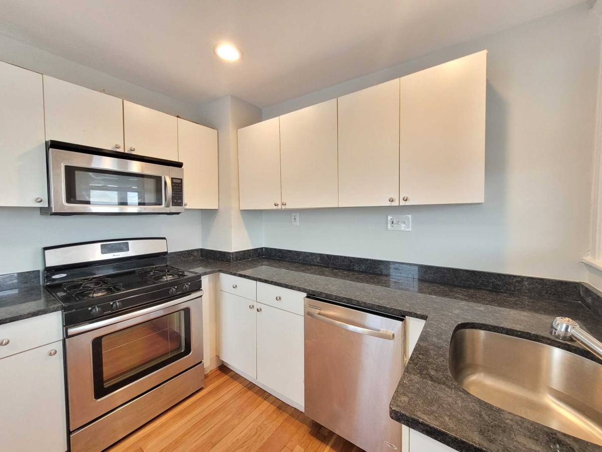 Apartment for rent at 126 Gladstone St, East Boston, MA 02128
