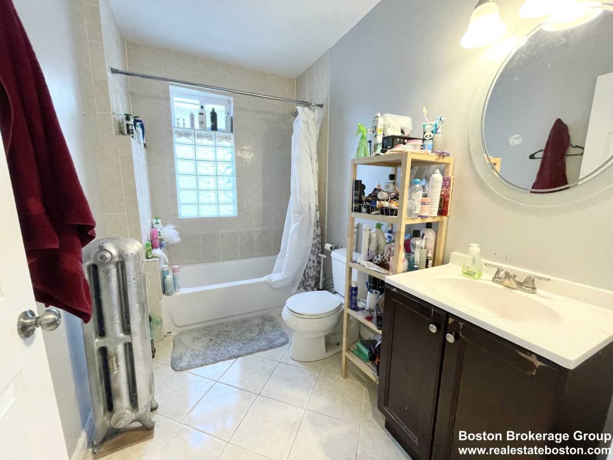 Apartment for rent at 35 Sudan St, Dorchester, MA 02125