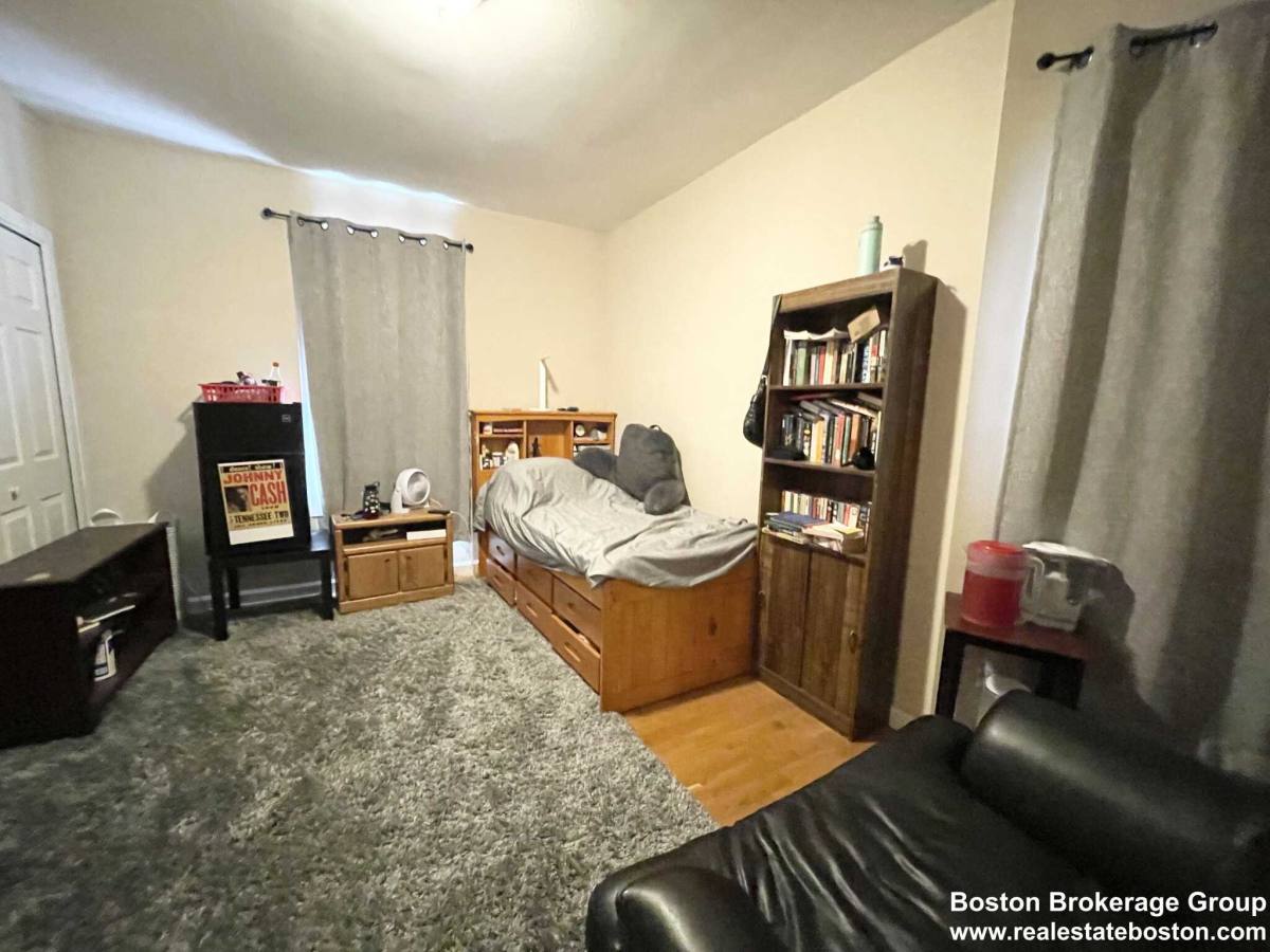 Apartment for rent at 35 Sudan St, Dorchester, MA 02125