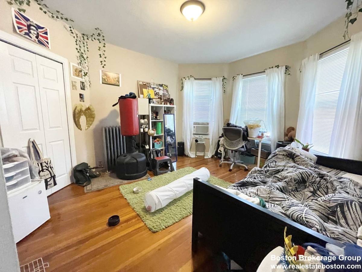Apartment for rent at 35 Sudan St, Dorchester, MA 02125
