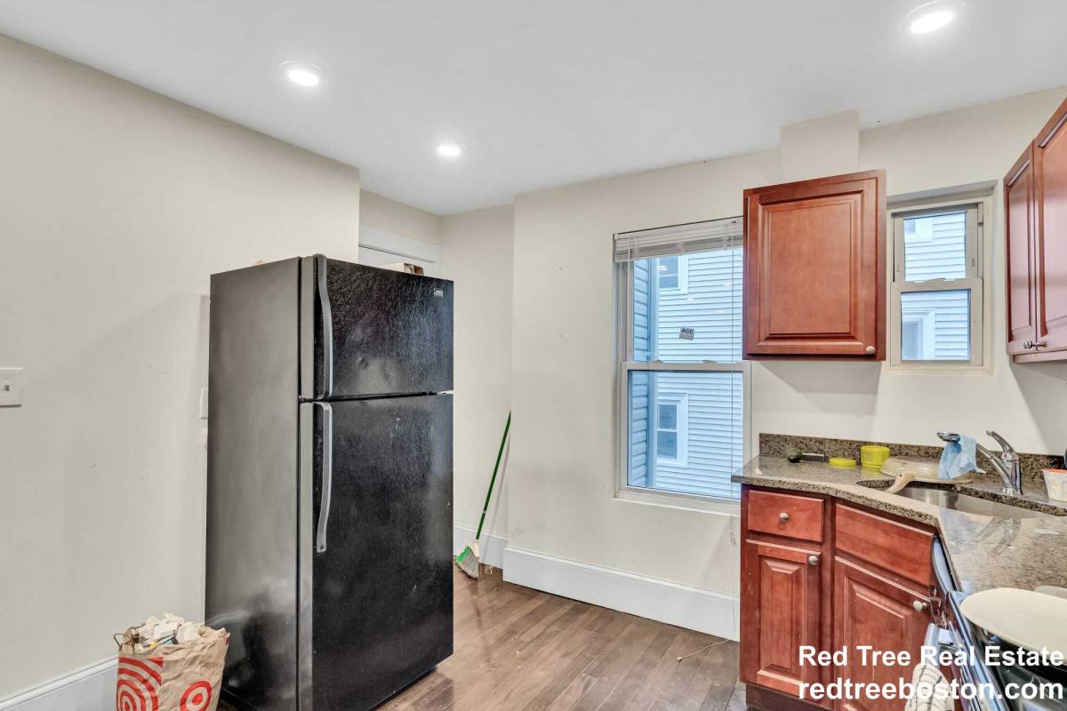 Apartment for rent at 26 John St, Newton Center, MA 02459