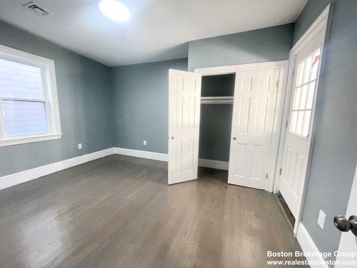 Apartment for rent at 13 Grafton St, Dorchester, MA 02125