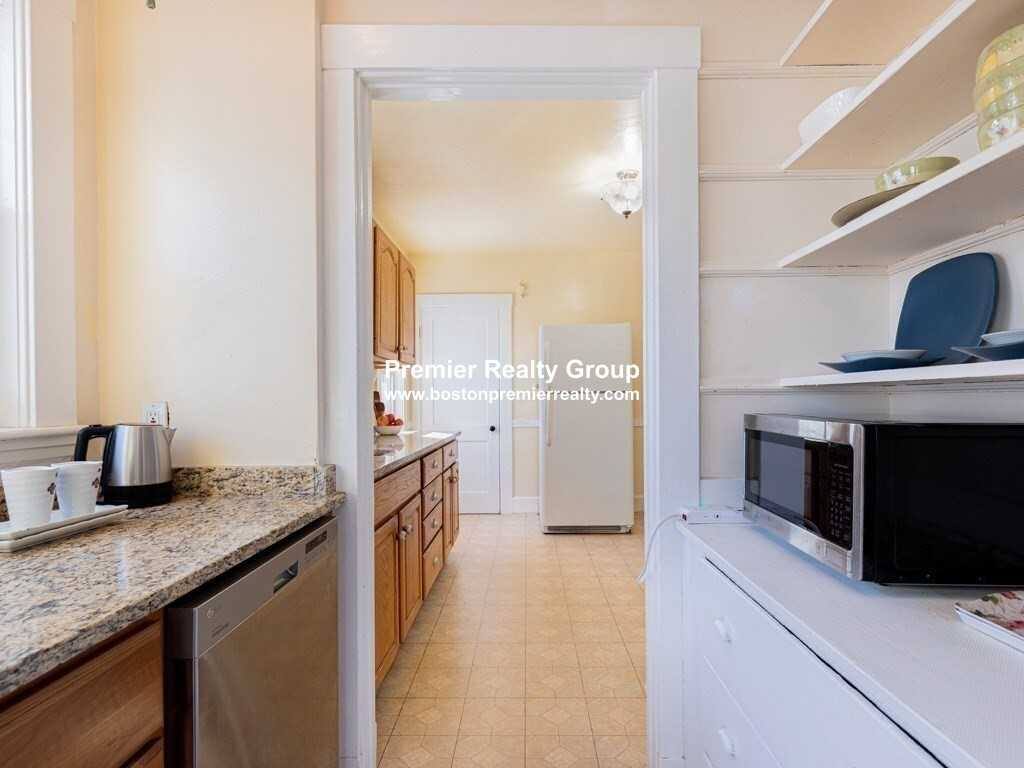 Apartment for rent at 151 Harvard St, Newtonville, MA 02460