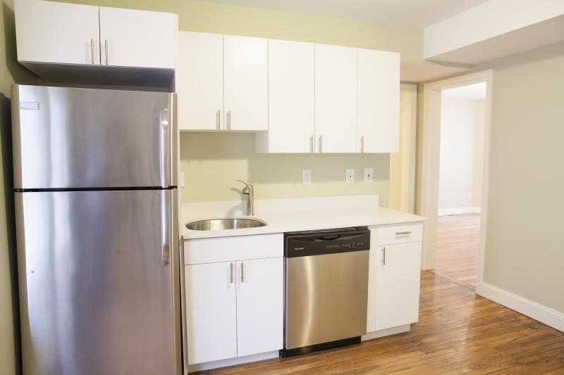 Apartment for rent at 4053 Washington St, Roslindale, MA 02131
