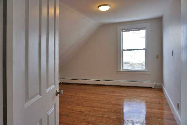 Apartment for rent at 262 Ash St, Waltham, MA 02453