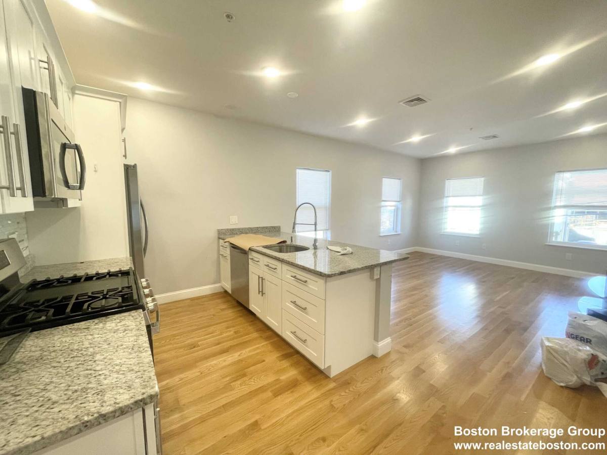Apartment for rent at 75 Burrell St, Roxbury, MA 02119