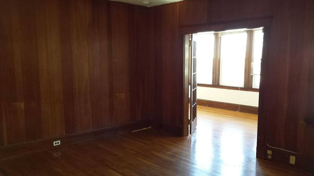 Apartment for rent at 32 Commonwealth Ave, Chestnut Hill, MA 02467