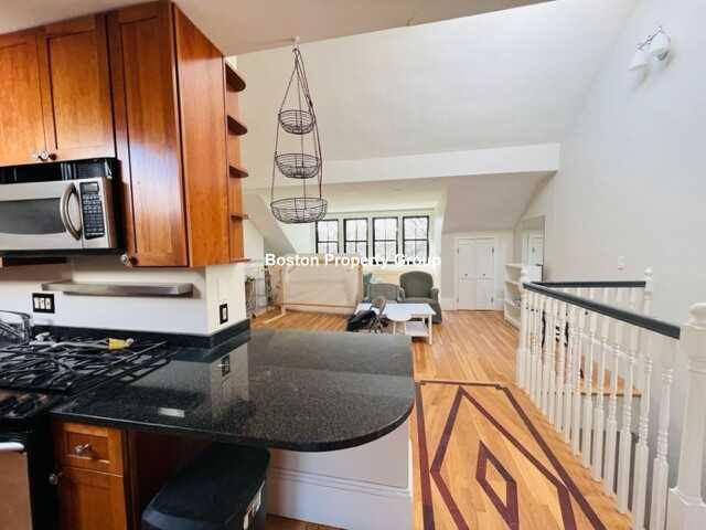 Apartment for rent at 42 E Springfield St, Boston, MA 02118