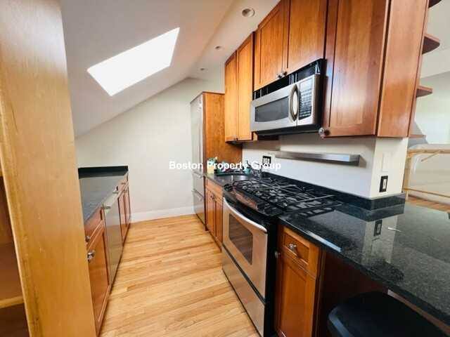 Apartment for rent at 42 E Springfield St, Boston, MA 02118