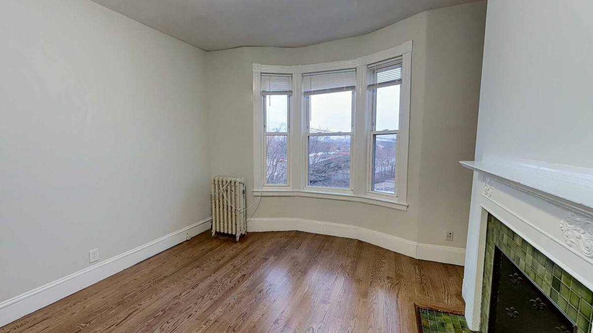 Apartment for rent at 11 Linden St, Allston, MA 02134