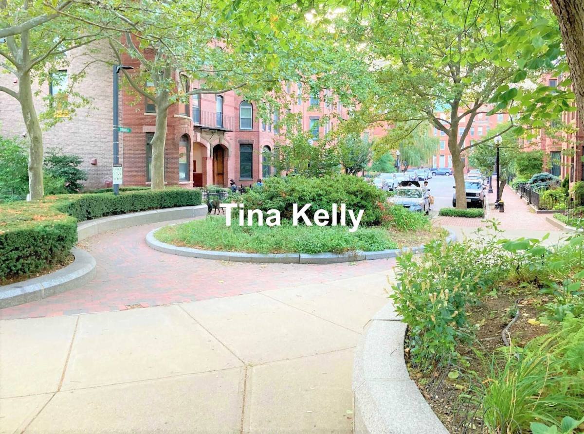 Apartment for rent at 219 W Newton St, Boston, MA 02116