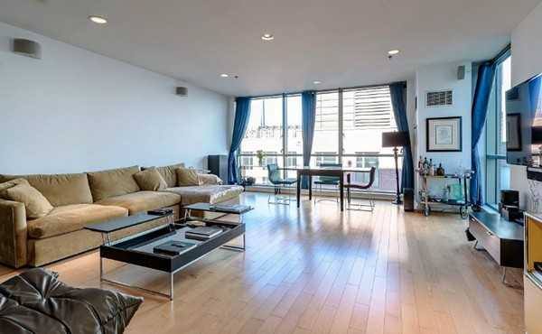 Apartment for rent at 244 Causeway St, Boston, MA 02114
