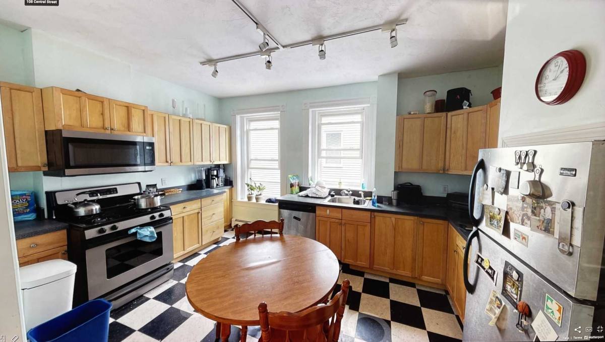 Apartment for rent at 118 Central St, Somerville, MA 02145